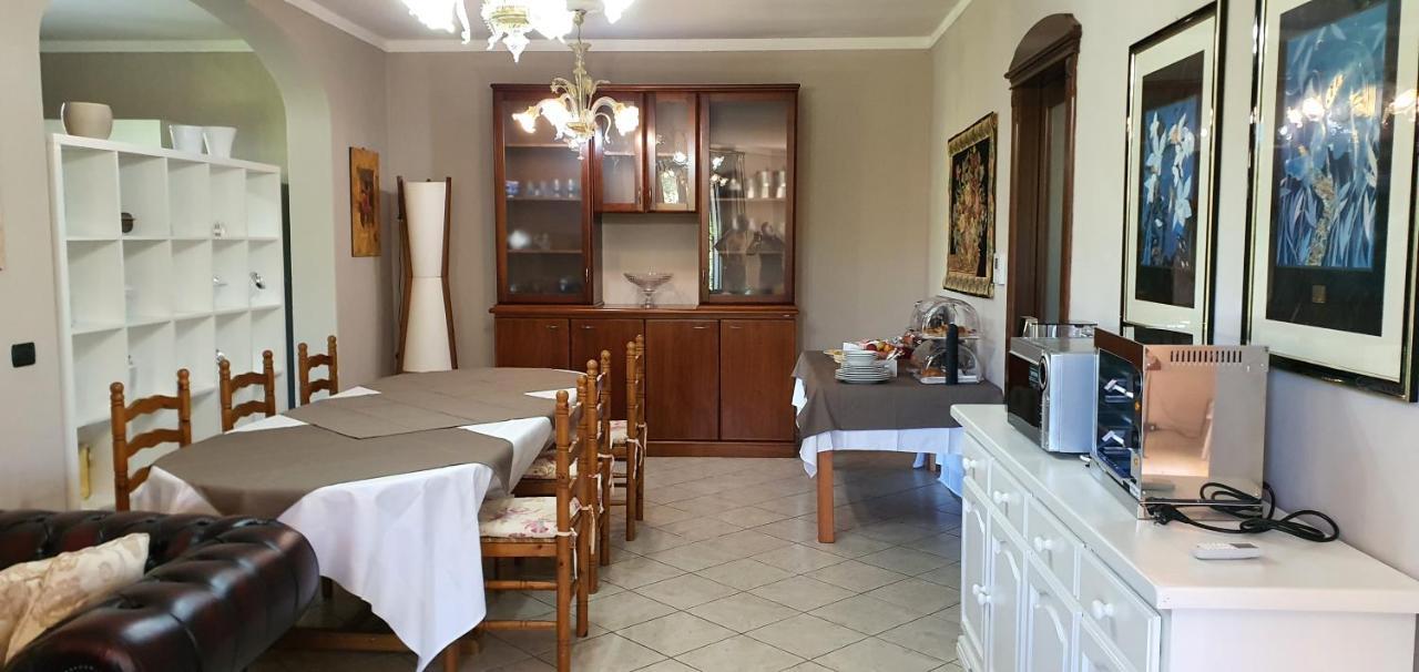Artemisia Bed And Breakfast Сант'Анна-Аррези Экстерьер фото